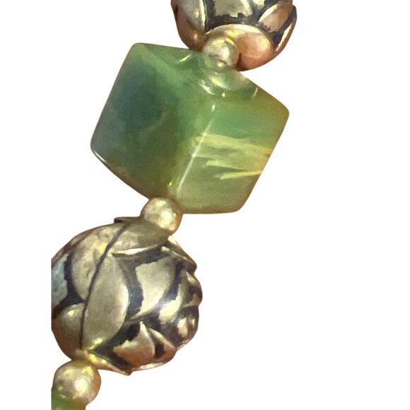 Vintage Bakelite Green Moss Square Bead Choker Collar Necklace Gold Tone Rose - Picture 3 of 5